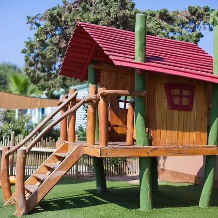 Bj Riviera Kamp alanı *