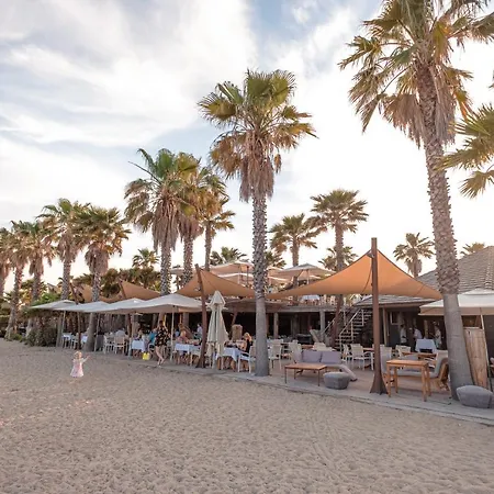 Bj Riviera Kamp alanı *