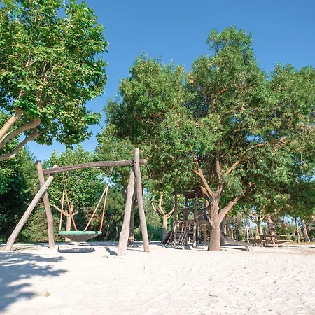 Kamp alanı Bj Riviera *